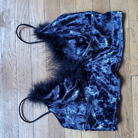 Capsulle butterfly crop top - Picture 1 of 2